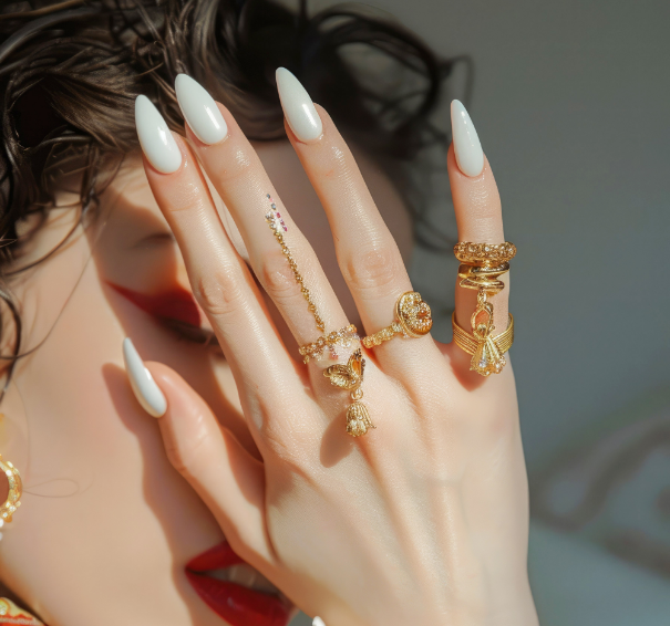 About Signature Nails